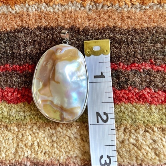 Mother of Pearl and Silver pendant and ring set - Picture 6 of 8